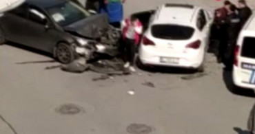 Esenyurt’ta korkutan anlar: Ehliyetsiz iki çocuk sokakları birbirine kattı!