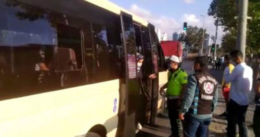 Esenyurt'ta Minibüsten 12 Yerine 35 Yolcu Alındı