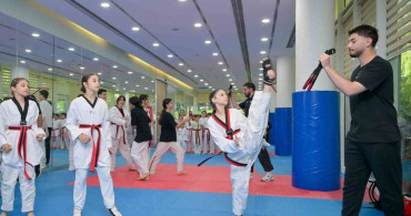 Esenyurt’ta spor okullarının minik yıldızları yeteneklerini sergiledi