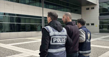 Eski Sevgilisi'nin Evine Girip Laptop Çalan Zanlı Yakalandı