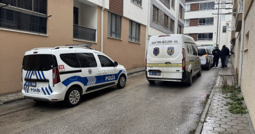 Eskişehir'de 27 Yaşındaki Genç Evinde Hayatını Kaybetti