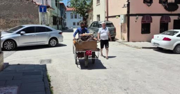 Eskişehir'de antikacı, merhumların evlerinden eski eşyaları topluyor