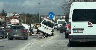 Eskişehir'de Dikkat Çekici Trafik Kazası