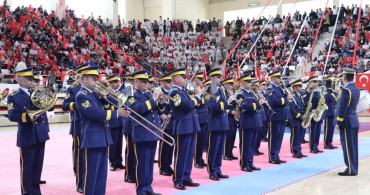 Eskişehir’de Gençlik ve Spor Bayramı Coşkusu