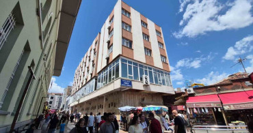 Eskişehir'de Hamamda Fenalaşan Çocuk Hayatını Kaybetti
