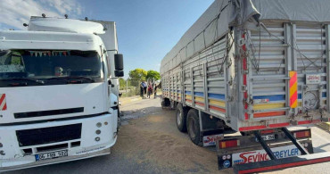 Eskişehir’de Kamyon Kazası: Sürücü İtfaiye Tarafından Kurtarıldı