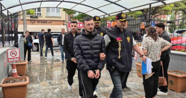 Eskişehir'de silahlı kavga olayının 2 şüphelisi adliyeye çıkarıldı