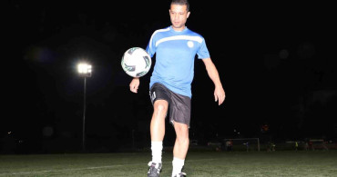 Eskişehir'in en yaşlı amatör futbolcusu 39 yıllık kariyerine veda etti