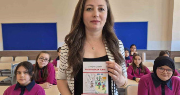 Eskişehirli öğrenciler, Gazze için kalemleriyle yardım kampanyası başlattı