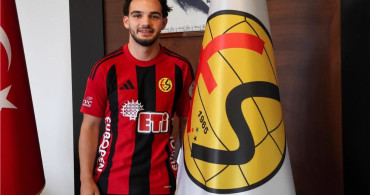 Eskişehirspor'da çifte transfer: Hem iç hem dış transferde imzalar atıldı