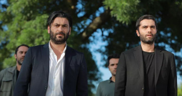 Eşkıya Dünyaya Hükümdar Olmaz Film Olarak Geliyor! Oyuncu Kadrosu ve Yayınlanacağı Platform Belli Oldu!