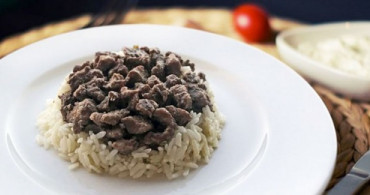 Etli Mevlüt Pilavı Tarifi