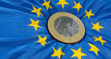 Euro bölgesinde ekonomi resesyona doğru ilerliyor, veriler son 18 yılın en düşük seviyesinde!