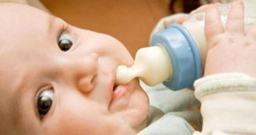 Evde Doyurucu Bebek Maması Nasıl Hazırlanır?