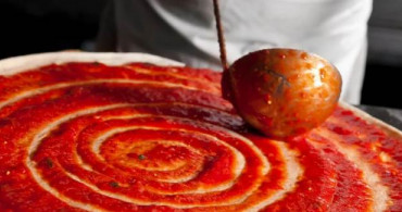 Evde Yapabileceğiniz Pizza Sosu Tarifi