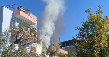 Evine Kapanı Yakan Yangında Genç Kız Hayatını Kaybetti