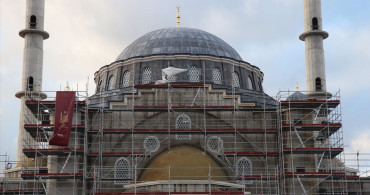 Eyüp Sultan Camisi'ne Yurt Dışından Destek