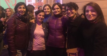 Ezanın Islıklandığı 8 Mart Yürüyüşüne CHP'den Destek 