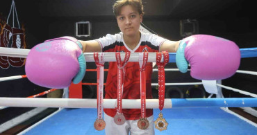 Faslı Elyafi, Kick Boksta Dünya Şampiyonluğu Hedefliyor