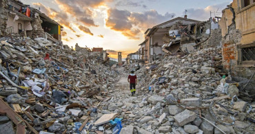 Fas’ta büyük deprem felaketi: Pek çok şehirde yıkım var! Yüzlerce kişi hayatını kaybetti
