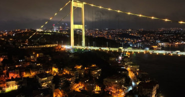 Fatih Sultan Mehmet Köprüsü Endometriozis Farkındalığı İçin Sarıya Büründü