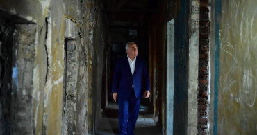 Fatih'te tarihi şekerci han restorasyon çalışmaları sürüyor