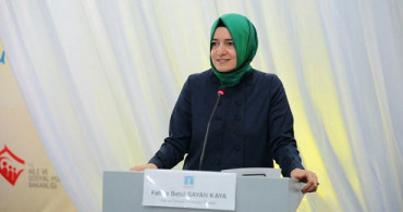 Fatma Betül Sayan Kaya Kimdir?