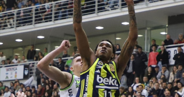 Fenerbahçe Beko, Merkezefendi Belediyesi'ni Farklı Geçti