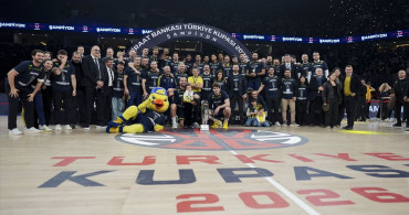 Fenerbahçe Beko Türkiye Kupası'nı Kazandı