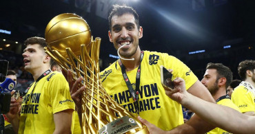 Fenerbahçe Beko'da Ahmet Düverioğlu ve Danilo Barthel ile yolların ayrılmasına karar verildi!