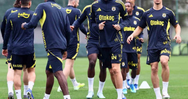 Fenerbahçe Beşiktaş Derbisi İçin Hazırlıklarını Sürdürüyor