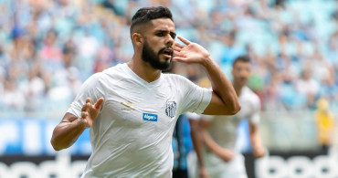Fenerbahçe Felipe Jonathan’ı mı istiyor? Felipe Jonathan Fenerbahçe’ye gelecek mi? Fenerbahçe sol bek transferinde ilk sırada Felipe Jonathan var