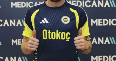 Fenerbahçe futbolcuları sağlık kontrolünden geçti