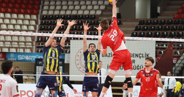 Fenerbahçe Medicana Gaziantep Gençlikspor'u Yenerek Önemli Bir Galibiyet Aldı