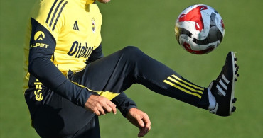 Fenerbahçe, Trabzonspor Maçına Hazırlıklarını Sürdürüyor