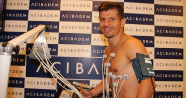 Fenerbahçe’de Emre Belözoğlu'nun Metabolik Yaşı 27 Çıktı!