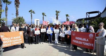 Fethiye'de Kadınlar Günü Farkındalık Yürüyüşü