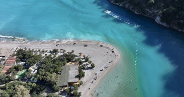 Fethiye'de Ölüdeniz Turkuaza Dönüştü