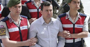 FETÖ'cü Ali Yazıcı Mahkemede ''Her Şey Çok Güzel Olacak'' Sloganı Attı 