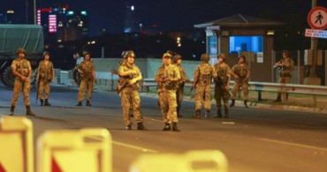FETÖ'cü Eski Teğmen Şakir Ali Kaya'nın Darbe Gecesi Kutlama Mesajları Attığı Ortaya Çıktı
