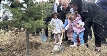 Fidanlar Toprakla Buluştu: Elazığ, Şırnak ve Bingöl'de Ağaçlandırma Etkinlikleri
