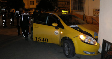 Filmleri aratmayan hırsızlık! Önce motoru çalındı sonra taksi çaldı