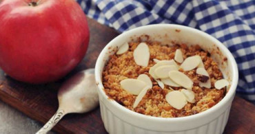 Fit Elmalı Crumble Nasıl Yapılır? Fit Elmalı Crumble Tarifi