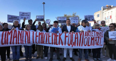 Foça'da Deniz Kirliliğine Karşı Protesto