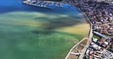 Foça'da Şiddetli Yağış Sonrası Altyapı Sorunları Gündemde