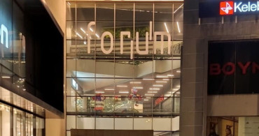 Forum Kayseri alışveriş merkezi önünde bıçaklı kavga