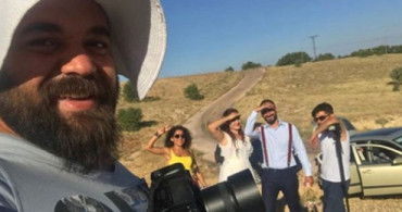 Fotoğrafçı Çocuk Gelini Görünce Yaptığı Hareketle Herkesin Takdirini Kazandı
