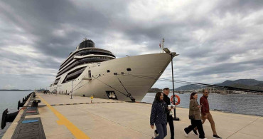 Four Seasons 1, Bodrum’a 137 Yolcu ile Geldi