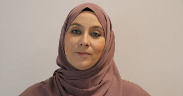 Fransa'da İslam'ı Seçen Adeline: 'İslam Benim İçin Barış Dini'