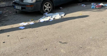 Freni Patlayan Kamyon Park Halindeki Araçlara Çarptı